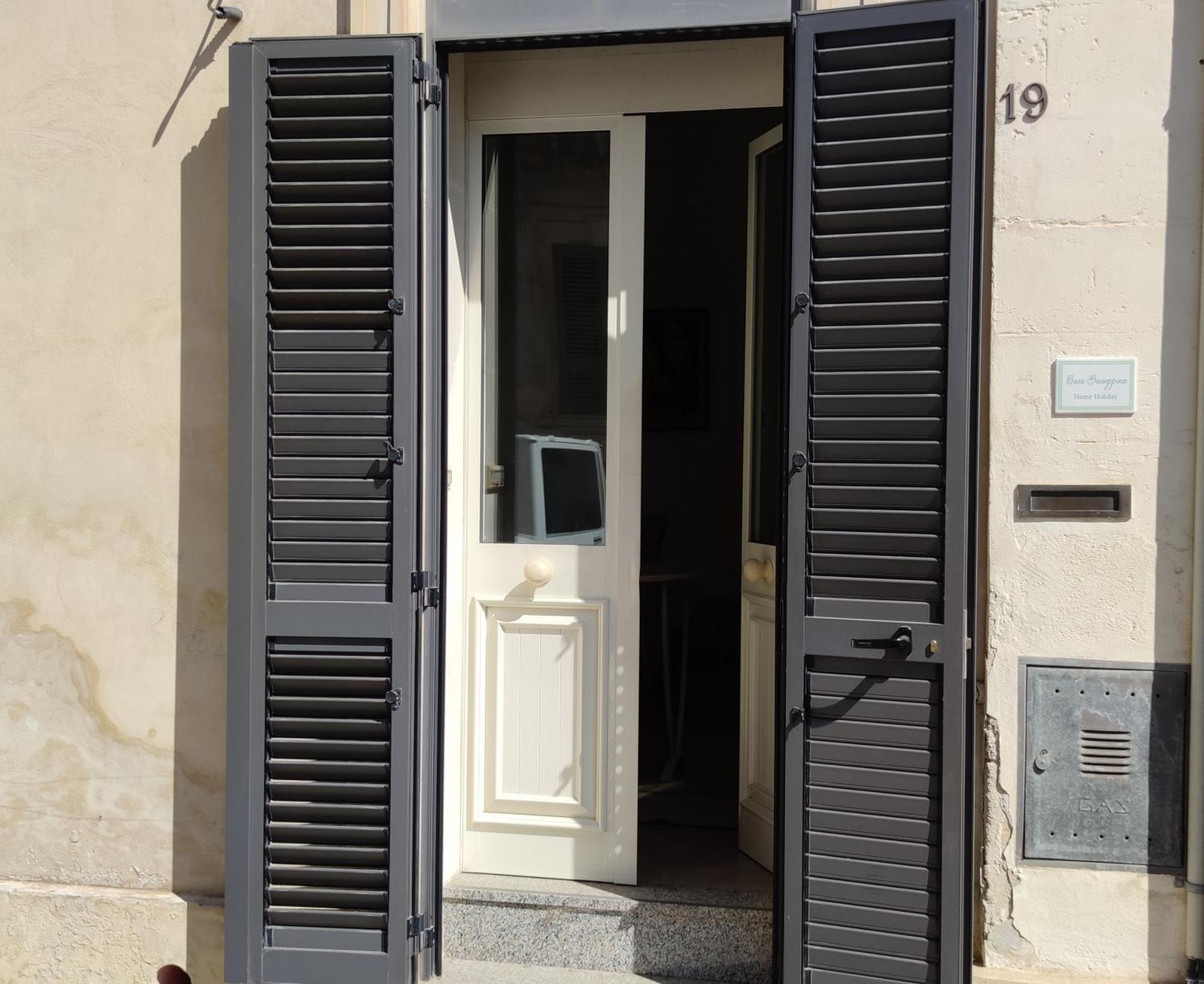 Casa Giuseppina Lecce Villa Esterno foto
